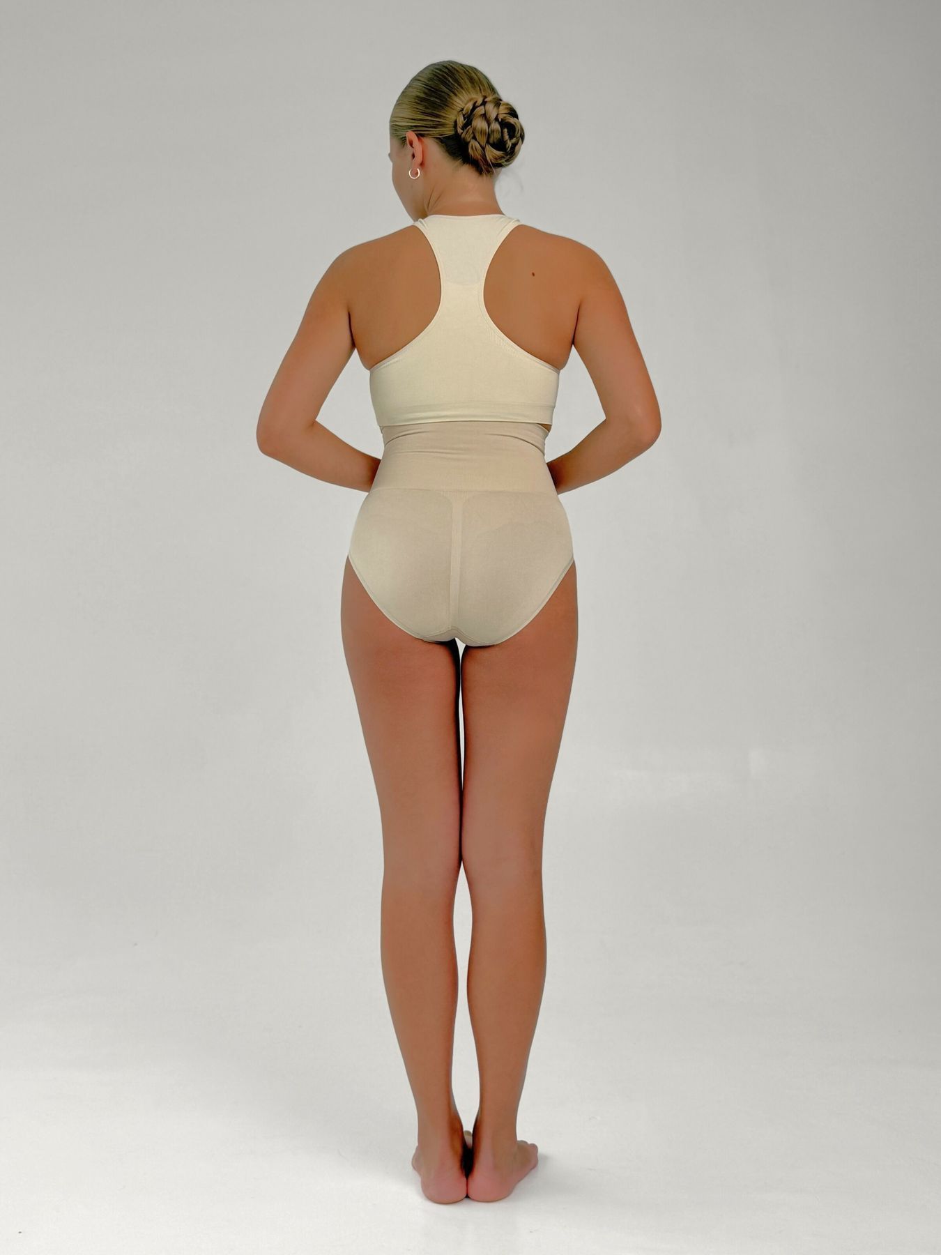 Утягивающие трусики высокие слипы бежевые с утяжкой живота&nbsp;Emay 2200 XL/XXL
