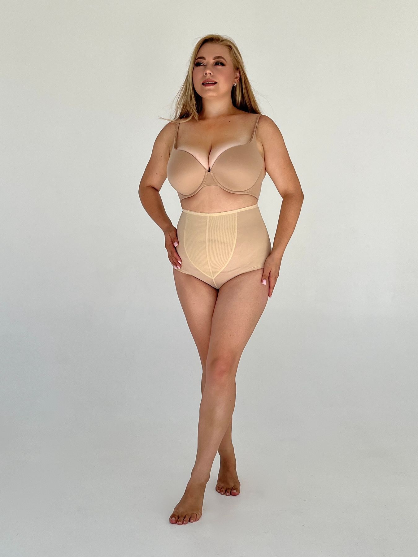 Утягивающие трусики слипы высокие бежевые Afina 026 5XL