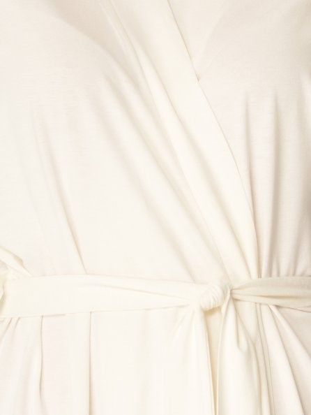 Халат жіночий віскозний короткий рукав 3/4 молочний Delafense 871 XL