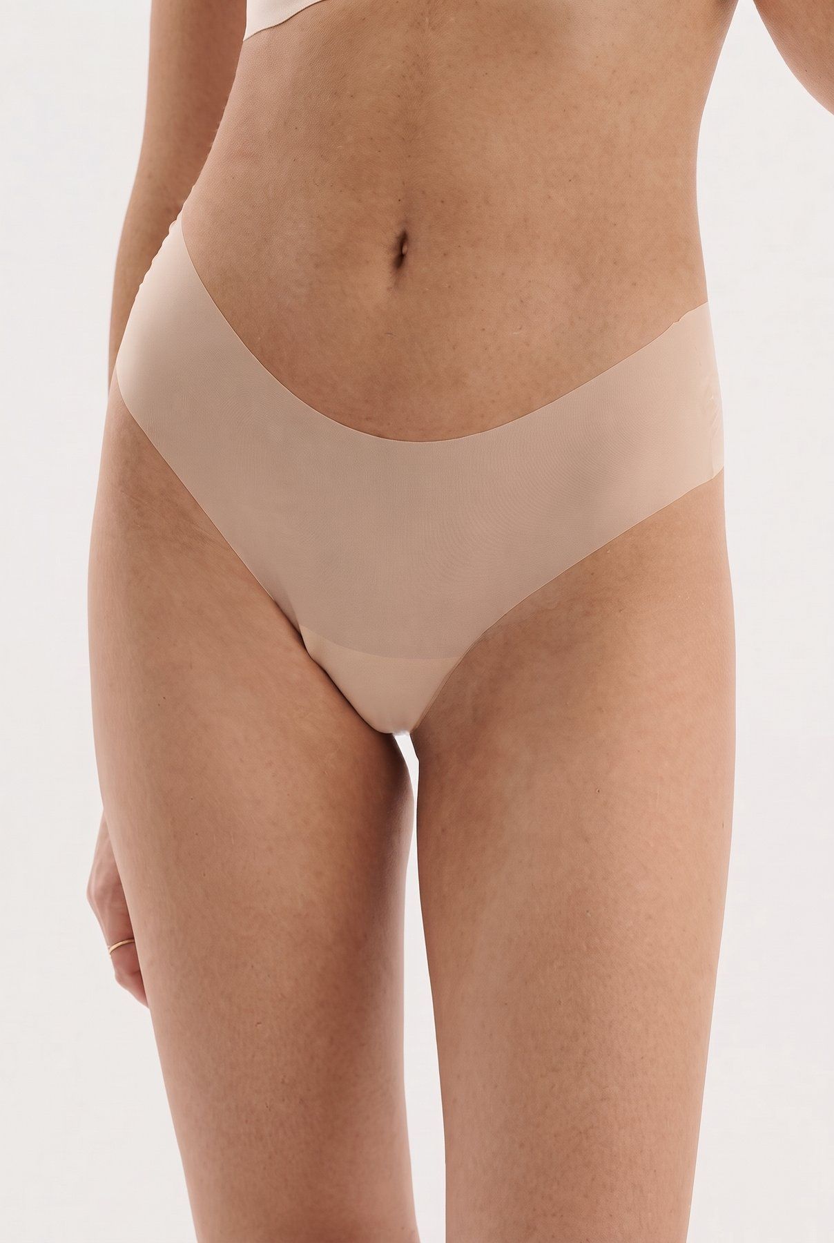 Трусики бесшовные ультратонкие бразилиана Julimex Mousse Brasil M/L
