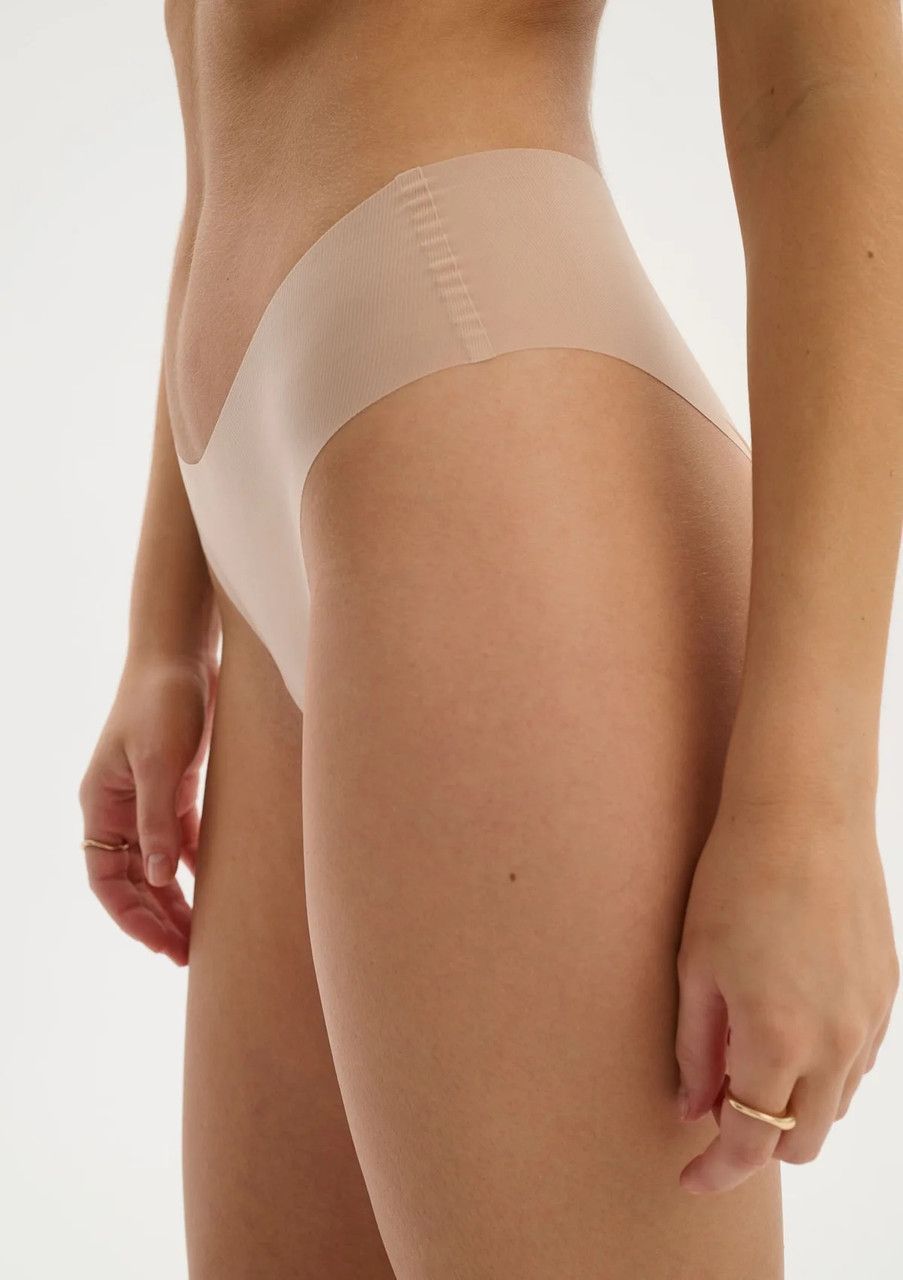 Трусики бесшовные ультратонкие бразилиана Julimex Mousse Brasil M/L