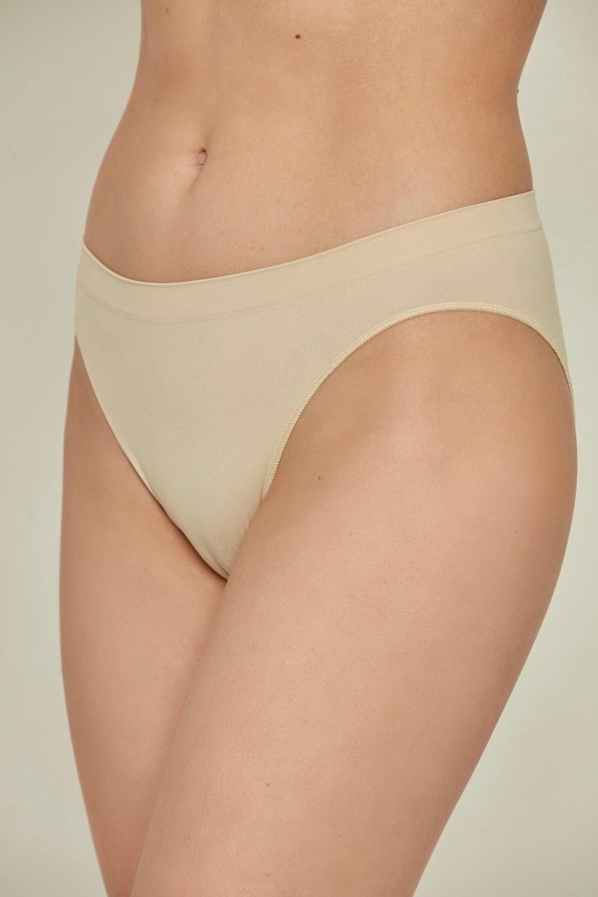 Трусики бесшовные женские Emay 3001 бежевые S/M