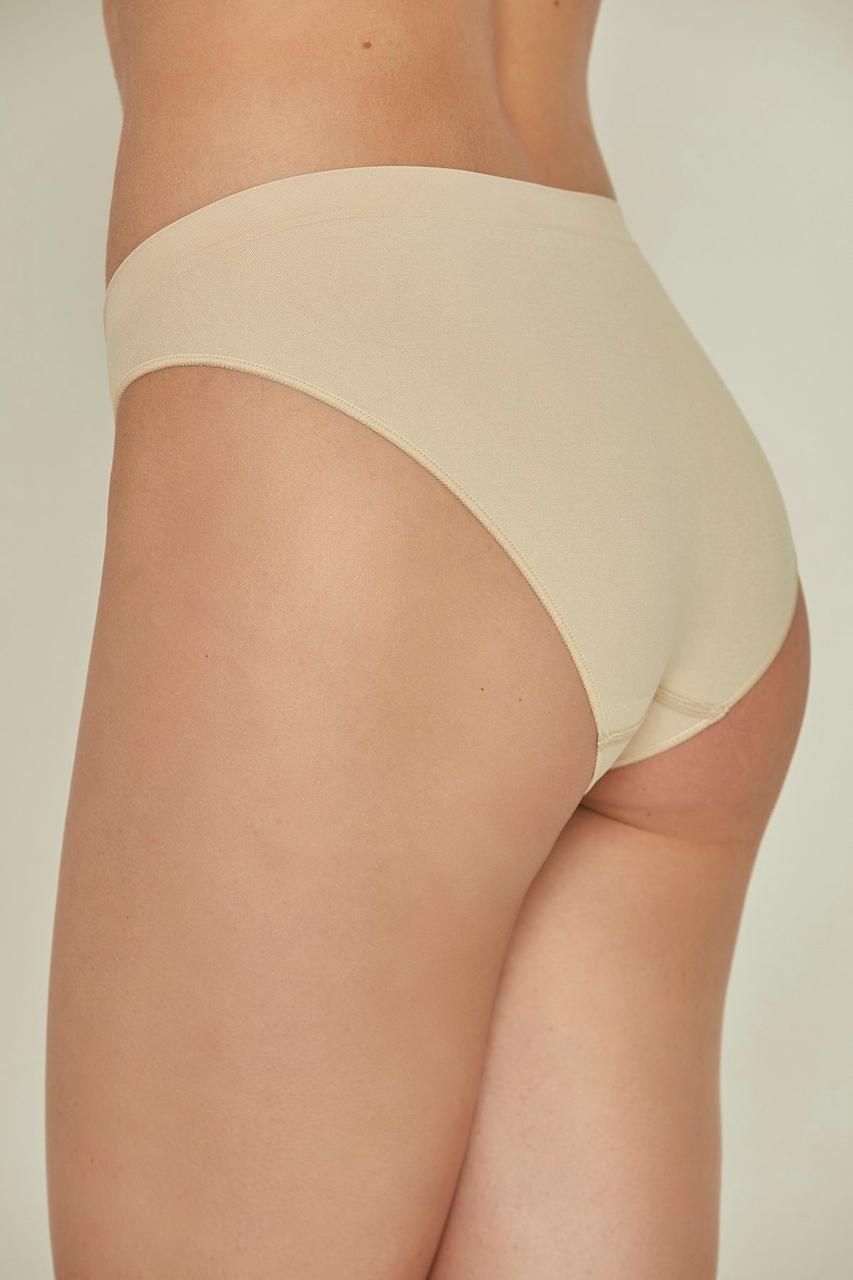 Трусики бесшовные женские Emay 3001 бежевые S/M