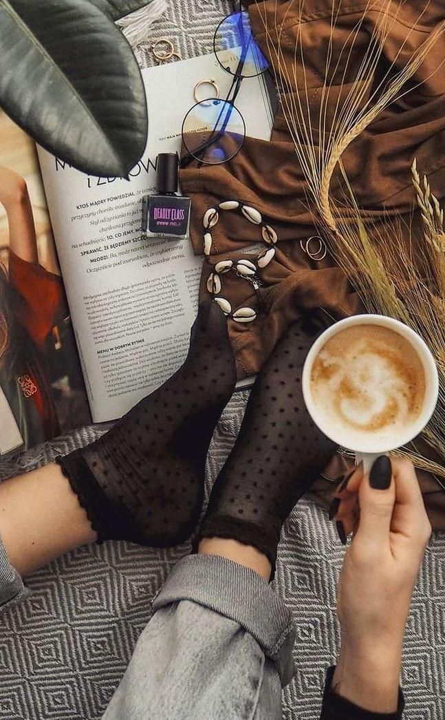 Шкарпетки жіночі капронові в горошок чорні Gabriella Puntina 20den